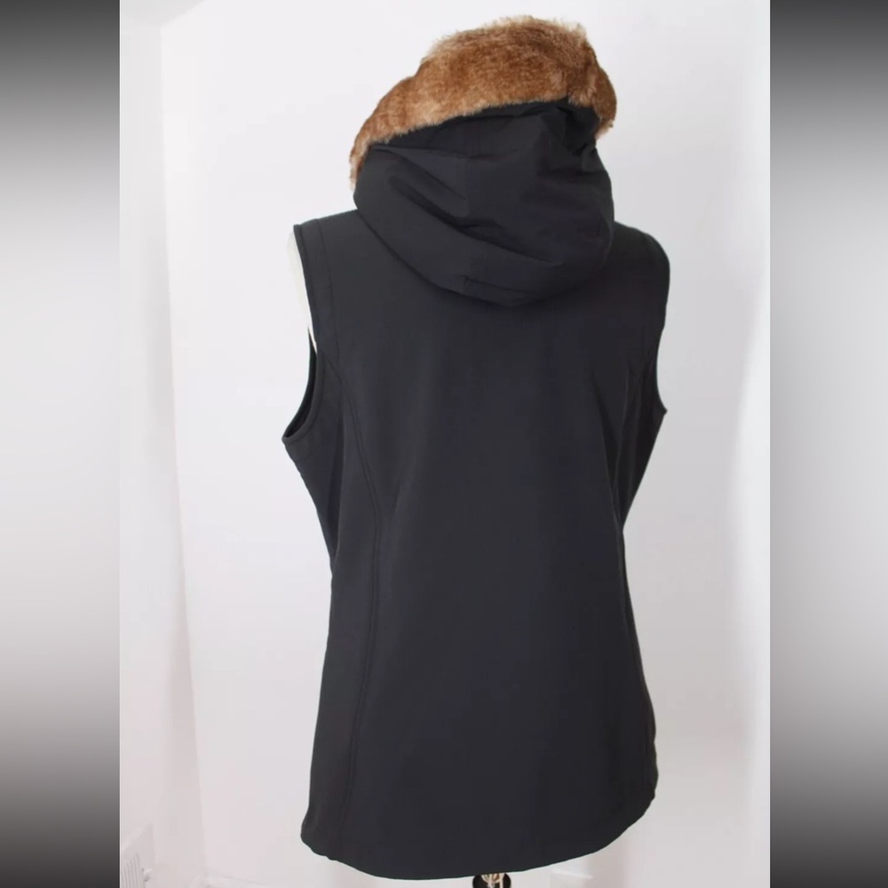 Marmot small / woman’s Black Zip Softshell Fleece-Lined Vest Faux Fur Trim Hood - Picture 2 of 9